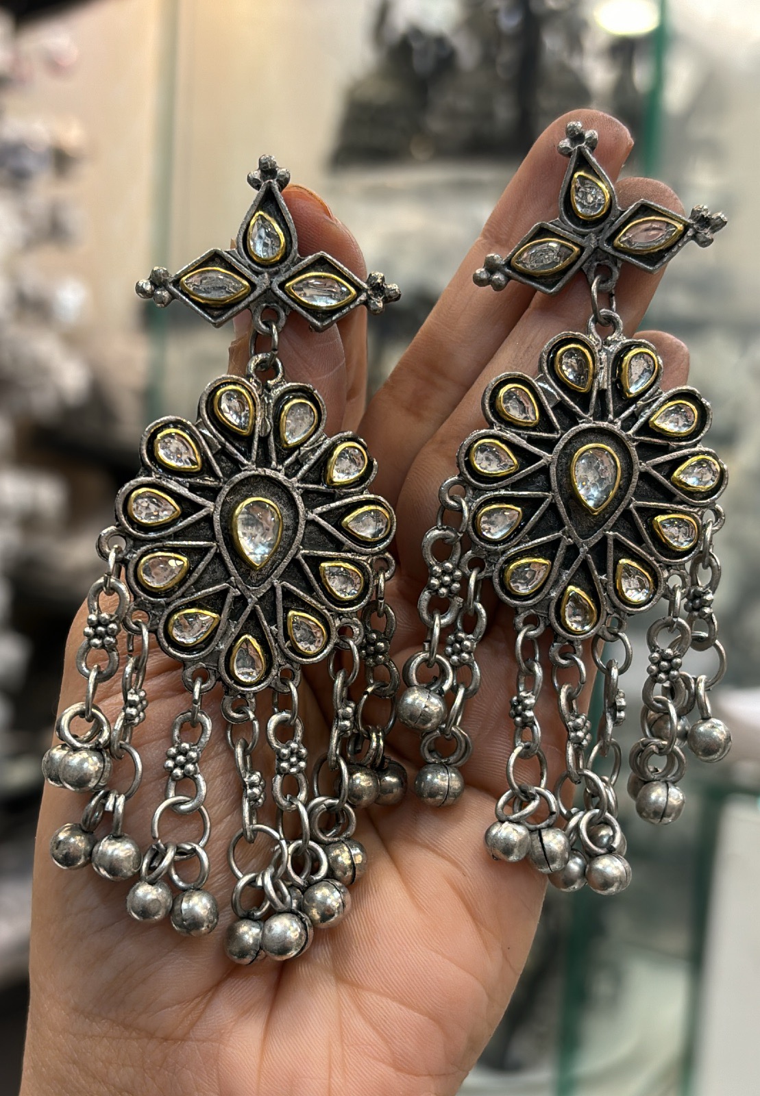 Wild Vineyard Drops Earrings - Image 3